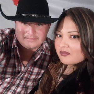 Meet your Posher, Velasaucedo